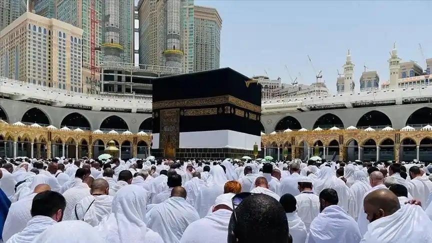 Image from المصدر أونلاين - أخبار اليمن: وزارة الحج والعمرة: لا إصدار لتأشيرات العمرة دون توثيق عقد سكن مرخص عل...
