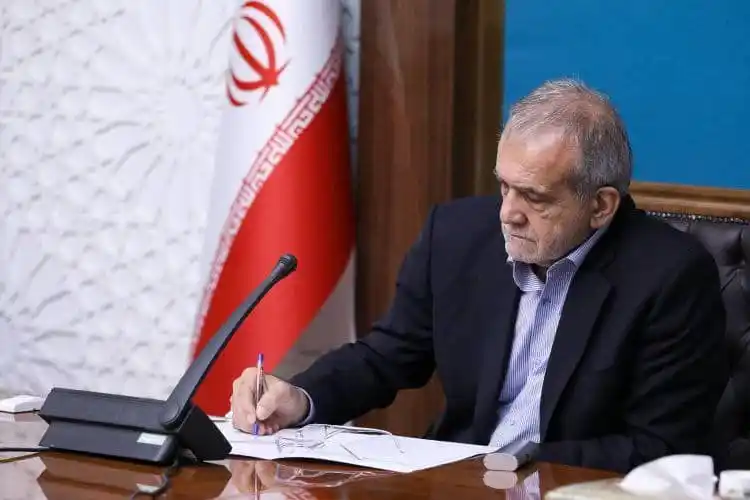 Image from ایرنا: 🔸پیام تسلیت دکتر پزشکیان به رئیس جمهور هند 🔹رئیس جمهور در پی حادثه ...