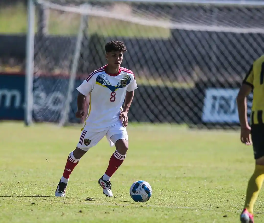 Image from SPORTTINTOS⚽🔥: *❌🇻🇪Venezuela cayó en penales contra Peñarol en el duelo por el 5to ...