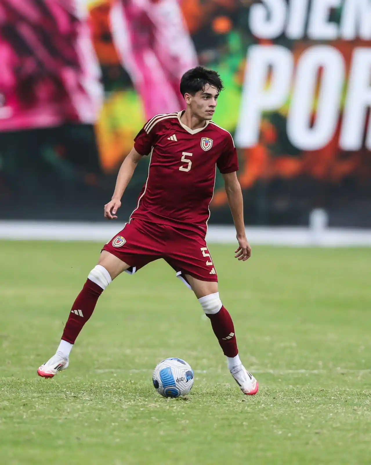 Image from SPORTTINTOS⚽🔥: *🇻🇪Venezuela cayó en penales contra Pumas U18 y se despiden de la Co...