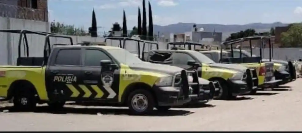 Image from QUADRATÍN SLP 🔸🔶 NOTICIAS 🔶🔸: ¿Y EL SEGURO INTEGRAL? 🔍💰 ¡ASÍ ACABARON LAS PATRULLAS 🚔 DE <a clas...