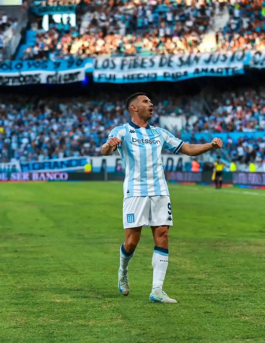 Image from Racing Club: ✨ El goleador del semestre: Obviamente, Maravilla Martínez. 🔥 Logró ...