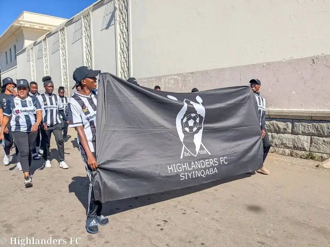 Image from +263 News Hub🇿🇼: Highlanders F.C has received a US$1 million sponsorship deal from Sir ...