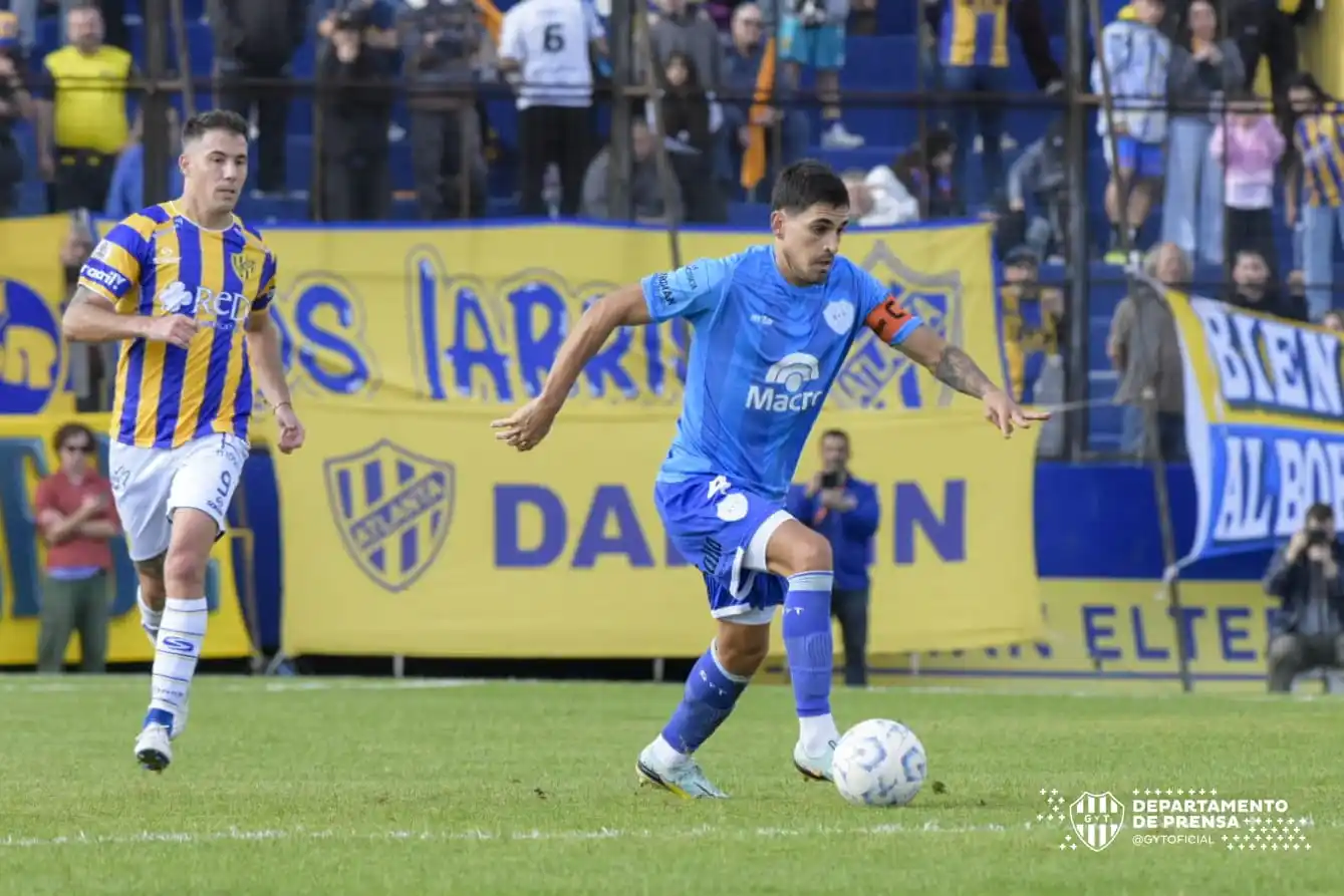 Image from Club de Gimnasia y Tiro de Salta: <a class="text-blue-500 hover:underline cursor-pointer" href="/hashtag...