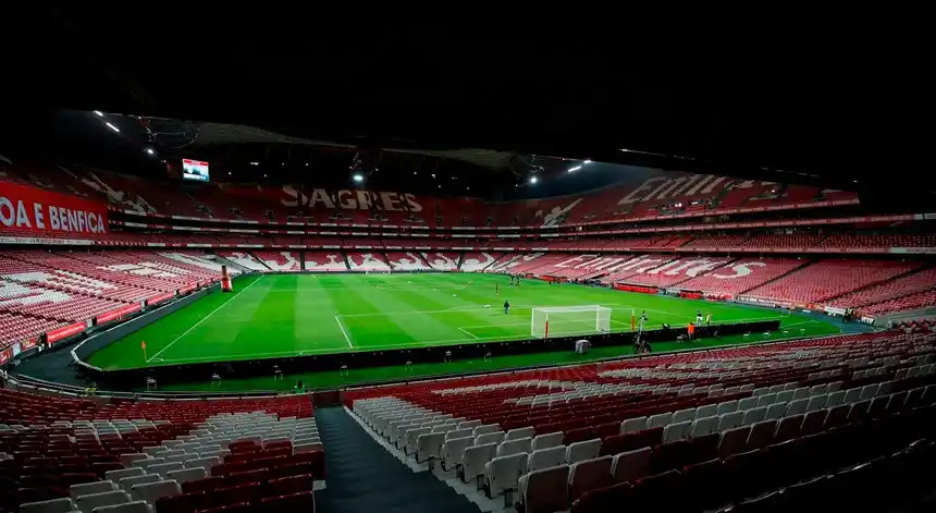 Image from RTP Notícias : *Orçamento do Benfica para 25/26 chumbado com mais de 70 por cento dos...