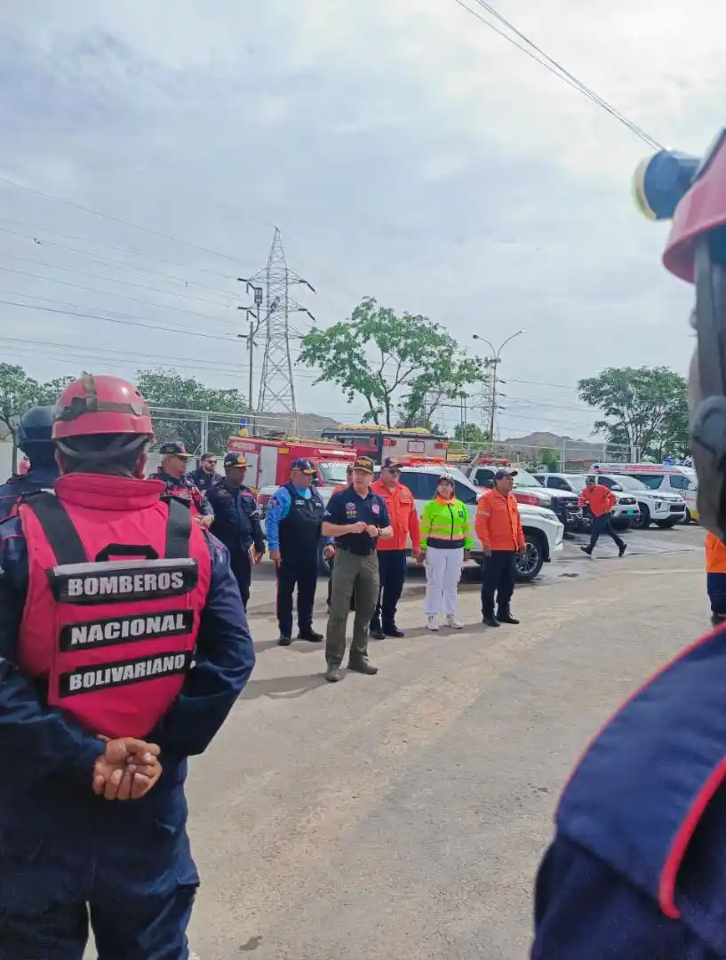 Image from @PCAD_Sucre_Ve: 📸 | Recibimiento y Salutación al Viceministro de Gestión de Riesgos A...