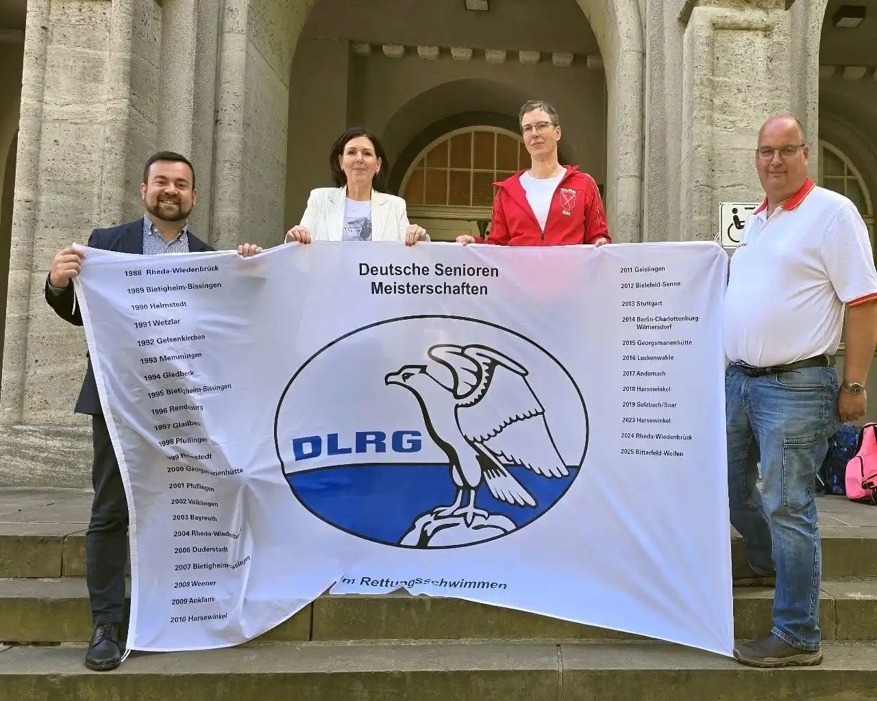 Image from Dimitrios Axourgos - Bürgermeister der Stadt Schwerte: Die Deutschen Seniorenmeisterschaften im Rettungsschwimmen kommen 2026...