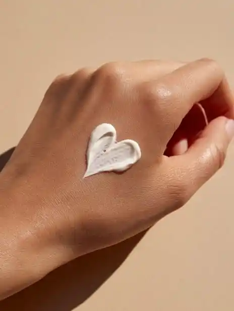 Image from Futuro Prossimo: I batteri che vivono sulla nostra pelle non sono semplici ospiti silen...