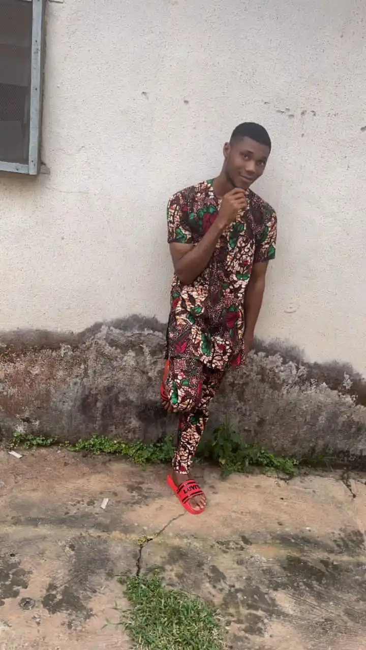 Image from Campus Ofofo 🥵😂: I'm ola from Ogun state Looking for serious relationship I'm 25 years...