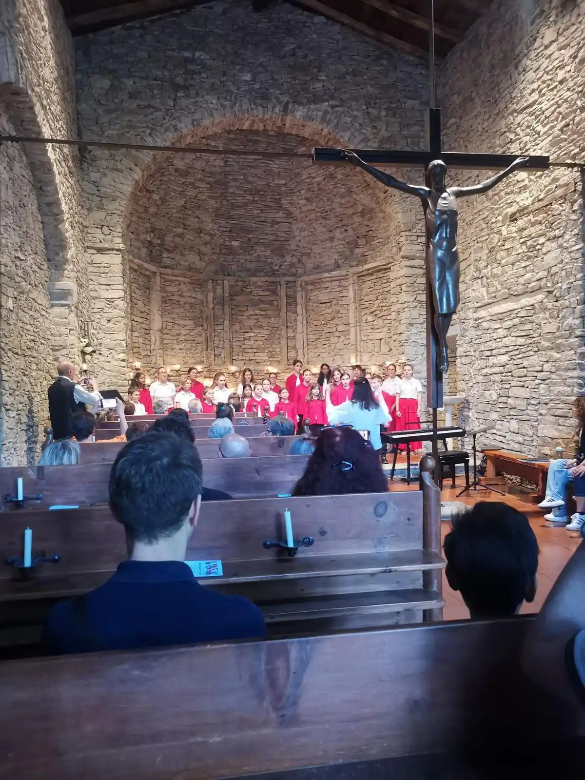 Image from Comune di La Valletta Brianza: PRIMA RASSEGNA INTERNAZIONALE VOCI BIANCHE IN CORO - ASSOCIAZIONE MUSI...