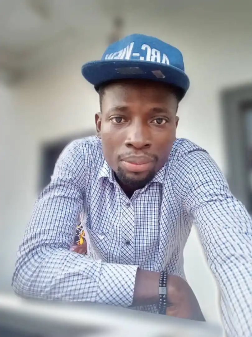 Image from Campus Ofofo 🥵😂: Victor From Ekiti state base in Agric ikorodu. Relationship....