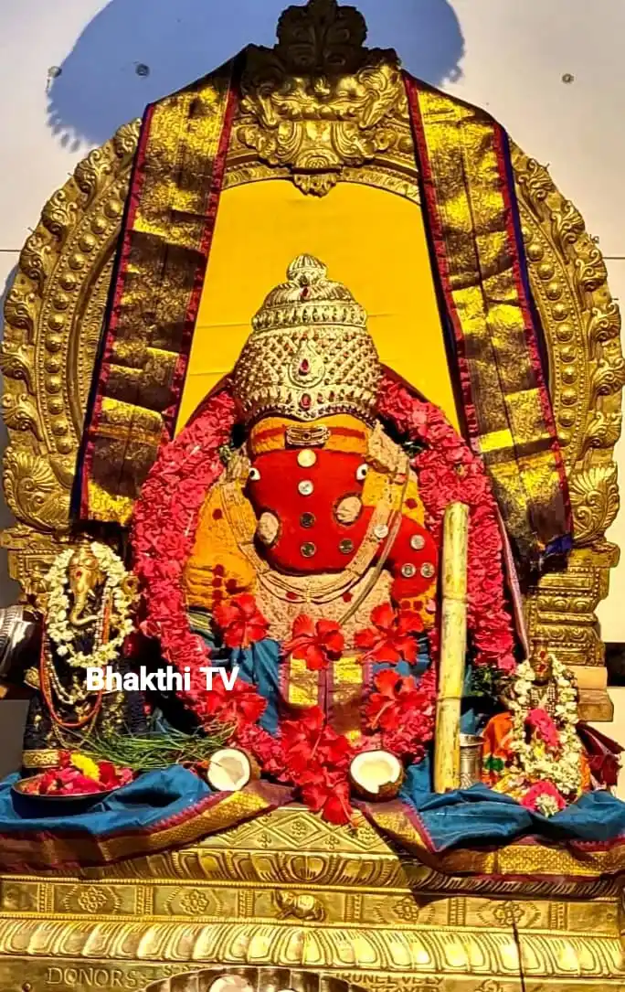 Image from Bhakthi Tv: కుంకుమతో శ్రీ గణపతి స్వామివారి అలంకరణ దర్శనం 🕉️🙏 స్వయంభు గణపతి దర్శన...