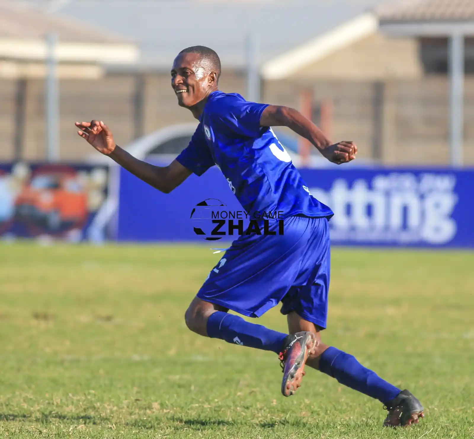 Image from Money Game Zhali: Midfield Maestro: Malvern Mudzuka Remember the name, Malvern Mudzuka ...