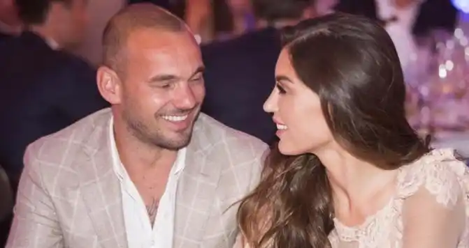 Image from RTL Boulevard: *Yolanthe Cabau zet jarige Wesley Sneijder in het zonnetje: 'Liefde di...