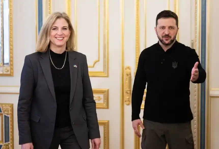 Image from exxpress.at: *Selenskyj kommt nach Wien: Treffen mit Van der Bellen, Stocker, Meinl...