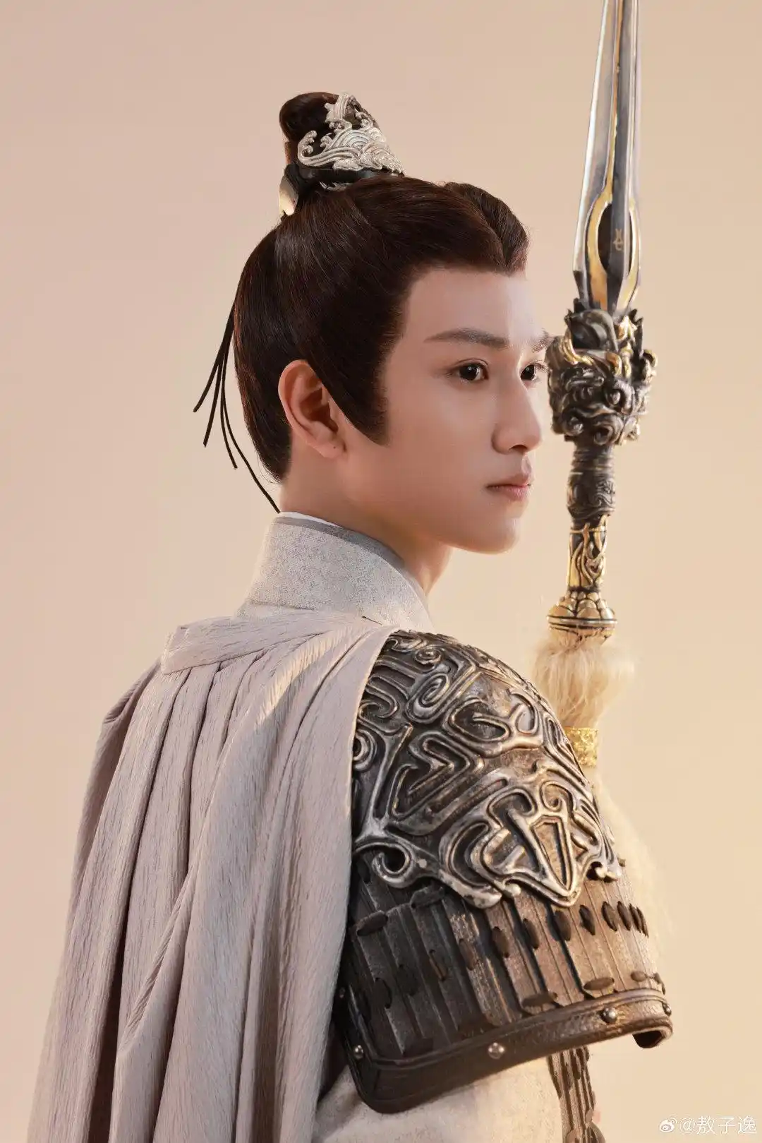 Ao Ziyi | 敖子逸 post
