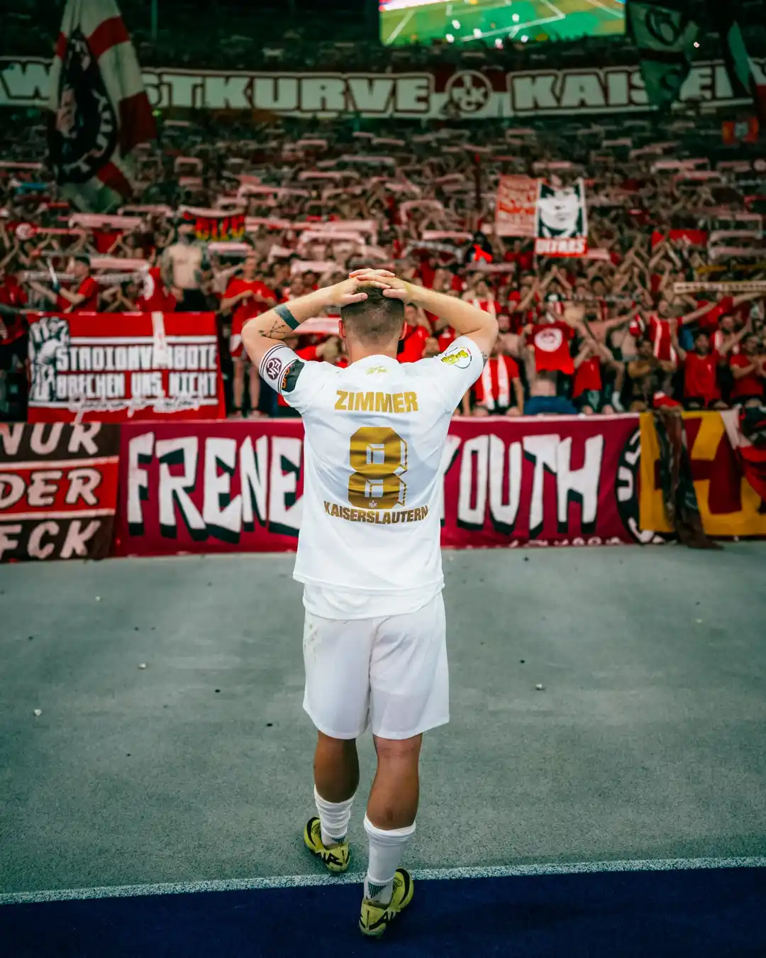 Image from 1. FC Kaiserslautern: DANKE für alles, Scheng – wir freuen uns auf den weiteren gemeinsamen ...