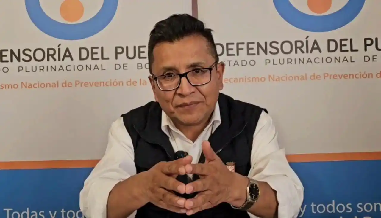 Image from Defensoría del Pueblo de Bolivia: *📄|| DEFENSOR DEL PUEBLO: “ESTAMOS RAYANDO EN LO IRRACIONAL, NO PODEM...