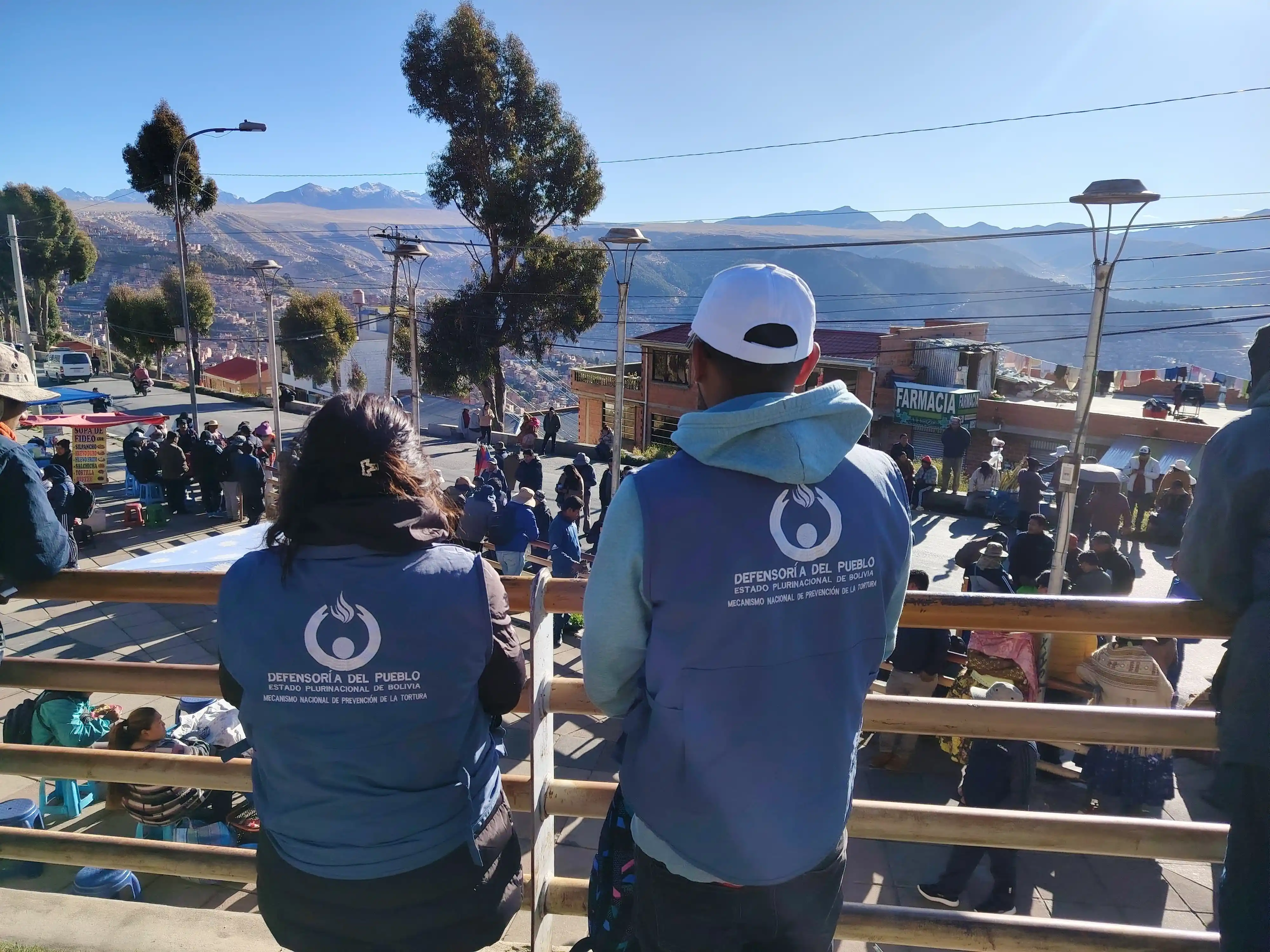 Image from Defensoría del Pueblo de Bolivia: *📄|| DEFENSORÍA DEL PUEBLO MONITOREA MOVILIZACIONES DE DIFERENTES SEC...