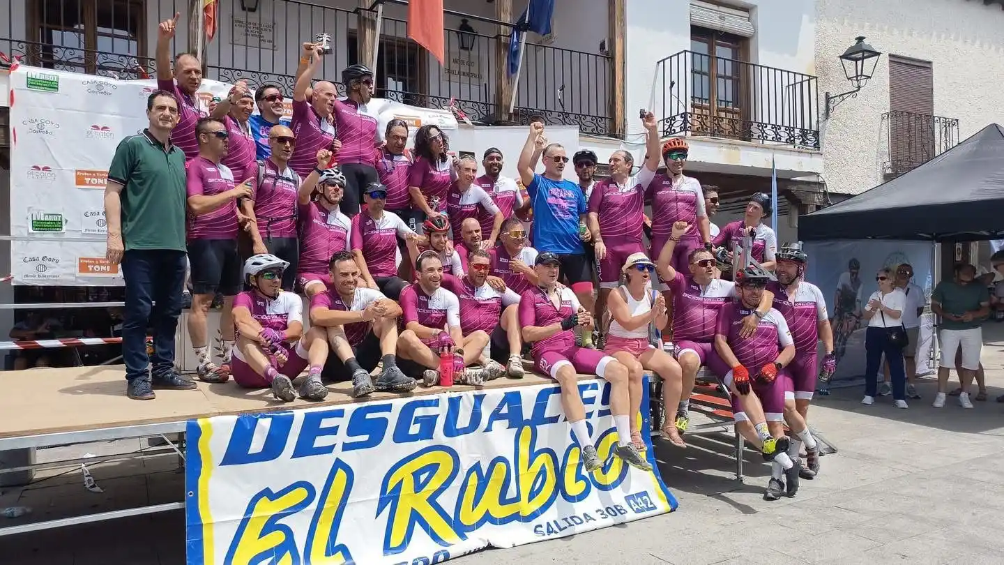 Image from Ayuntamiento de Torrejón de Velasco: ¡Hoy Torrejón de Velasco ha vibrado con la "Carrera de los Batallones"...