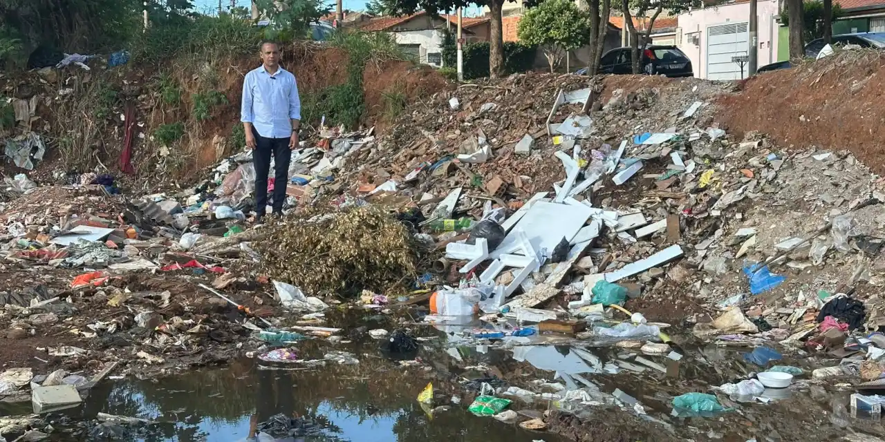 Image from 📲 Guia Limeira - Informações da nossa cidade: Everton Ferreira fiscaliza lixão no Belinha Ometto e buraco no Jardim ...