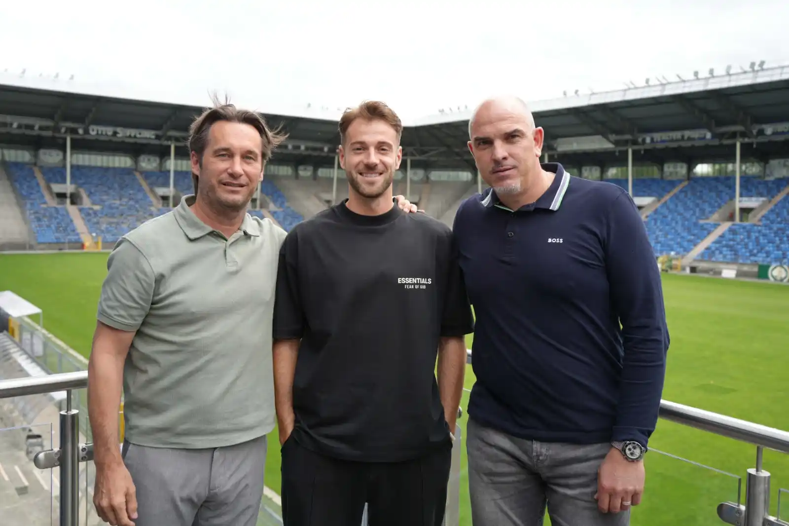 Image from SV Waldhof Mannheim : https://svw07.de/lukas-kluenter-verlaengert-beim-sv-waldhof/...