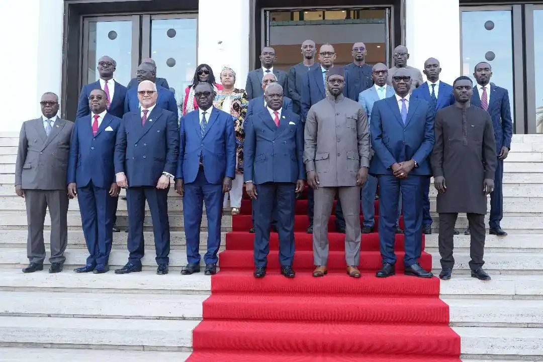 Image from PASTEF-Les Patriotes -/2050 🇸🇳: <a class="text-blue-500 hover:underline cursor-pointer" href="/hashtag...