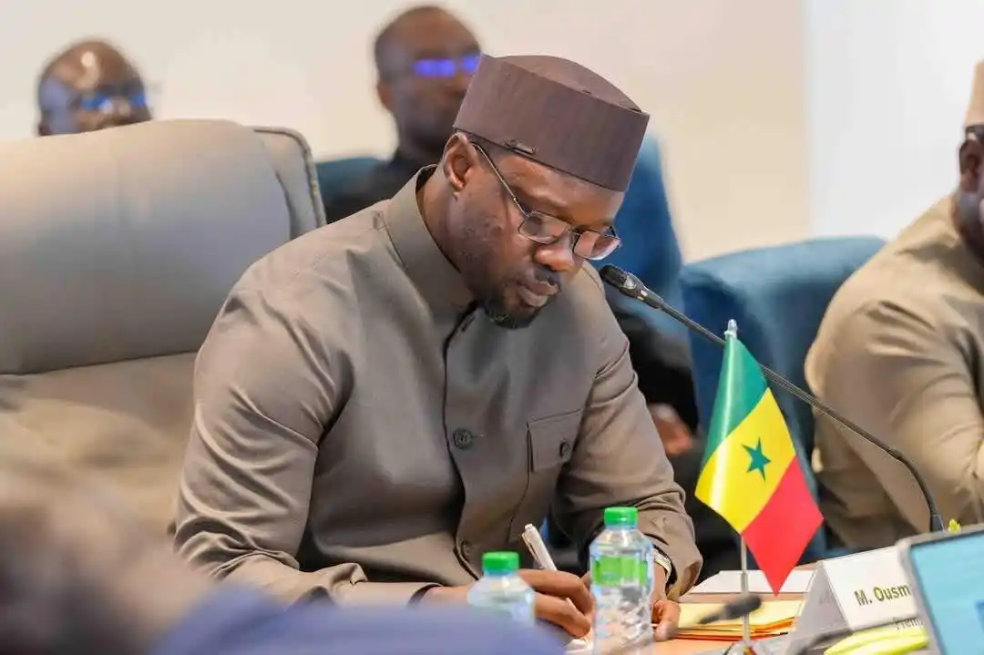 Image from PASTEF-Les Patriotes -/2050 🇸🇳: Un homme d’État en mission, ancré dans ses valeurs , connecté à son pe...