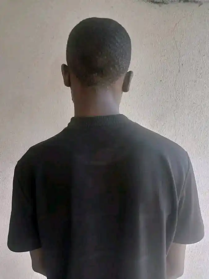 Image from Peak Newspaper Nigeria: A mild drama occurred at the Gombe Zonal Directorate of the Economic a...