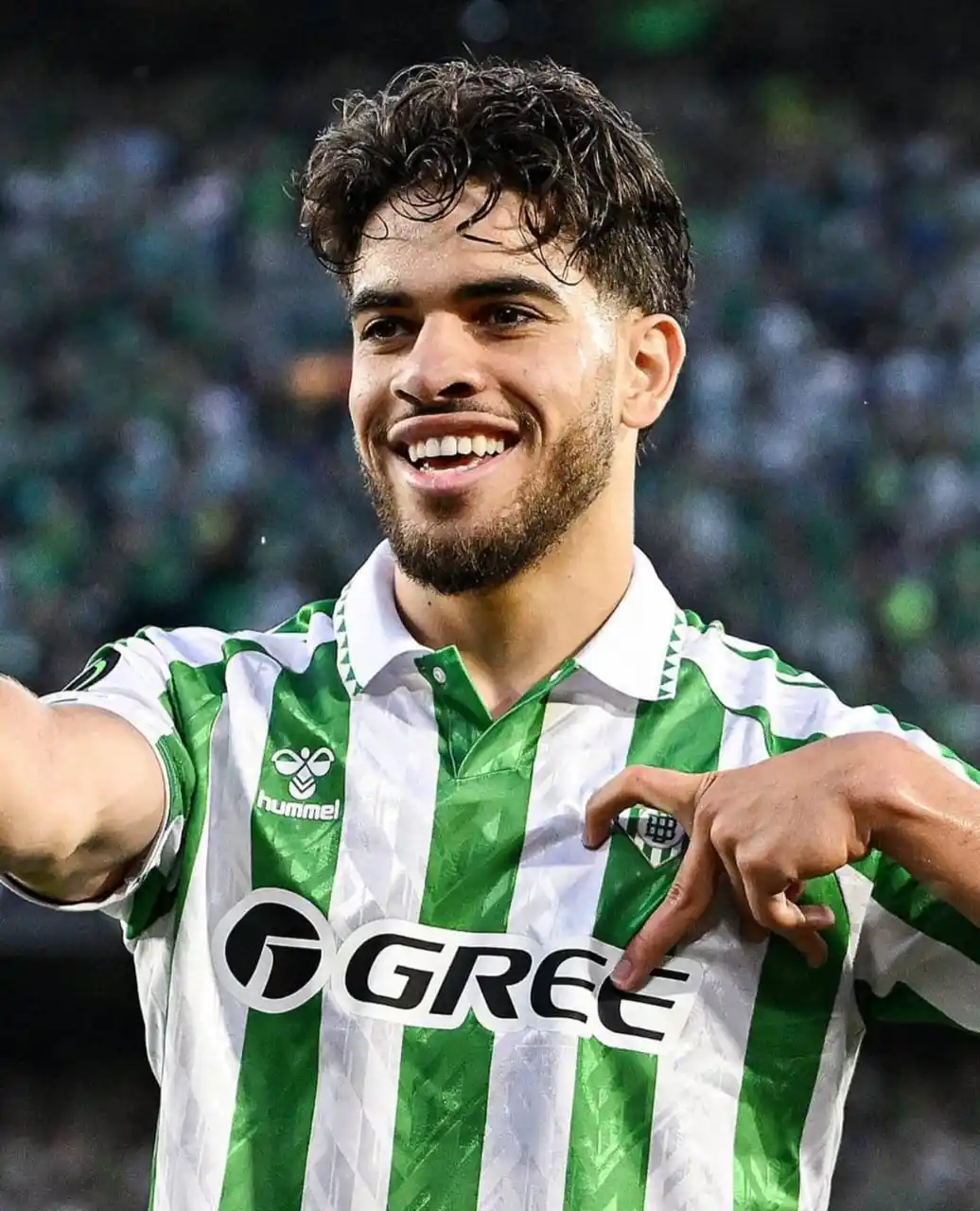 Image from SOCCER WORLD News HQ: Como are in pole position to sign Abde Ezzalzouli. Jesus Rodriguez an...