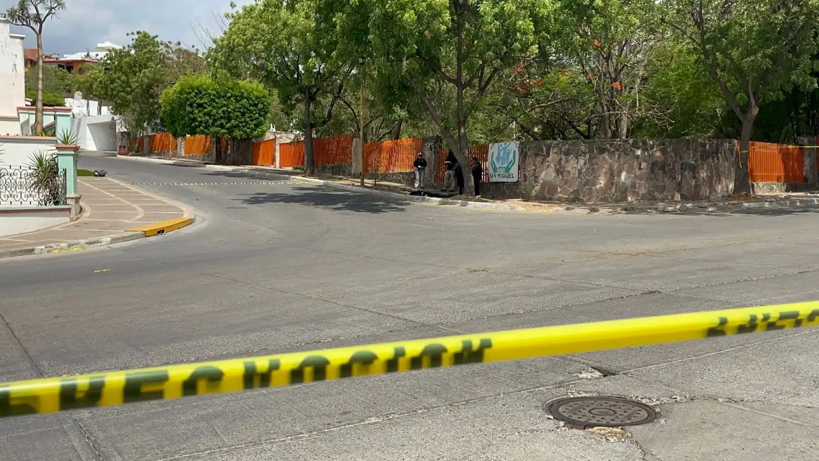Image from Canal de información Las Noticias TVP 📺📡🎥: Localizan a una persona sin vida en Colinas de San Miguel en Culiacán ...