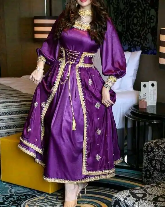 دنیای فیشن🦋    FASHION WORLD 🌹 post