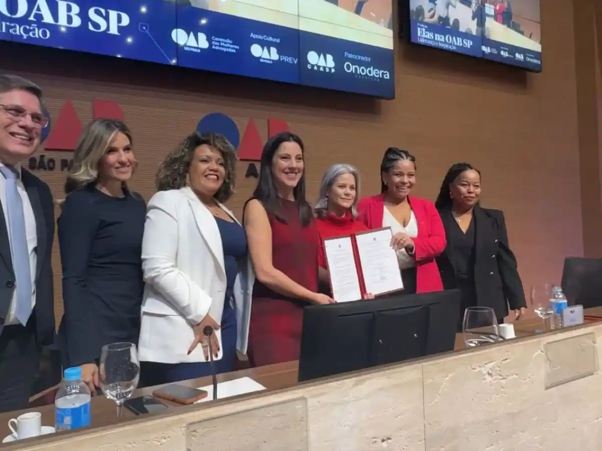 Image from OAB São Paulo : *OAB SP firma protocolo de intenções com a Secretaria Nacional de Aces...