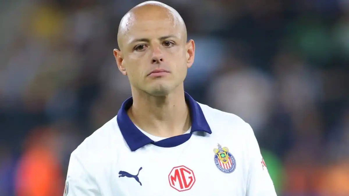 Image from Claro Sports: Chicharito cumple 37 años con la esperanza de dejar atrás los problema...