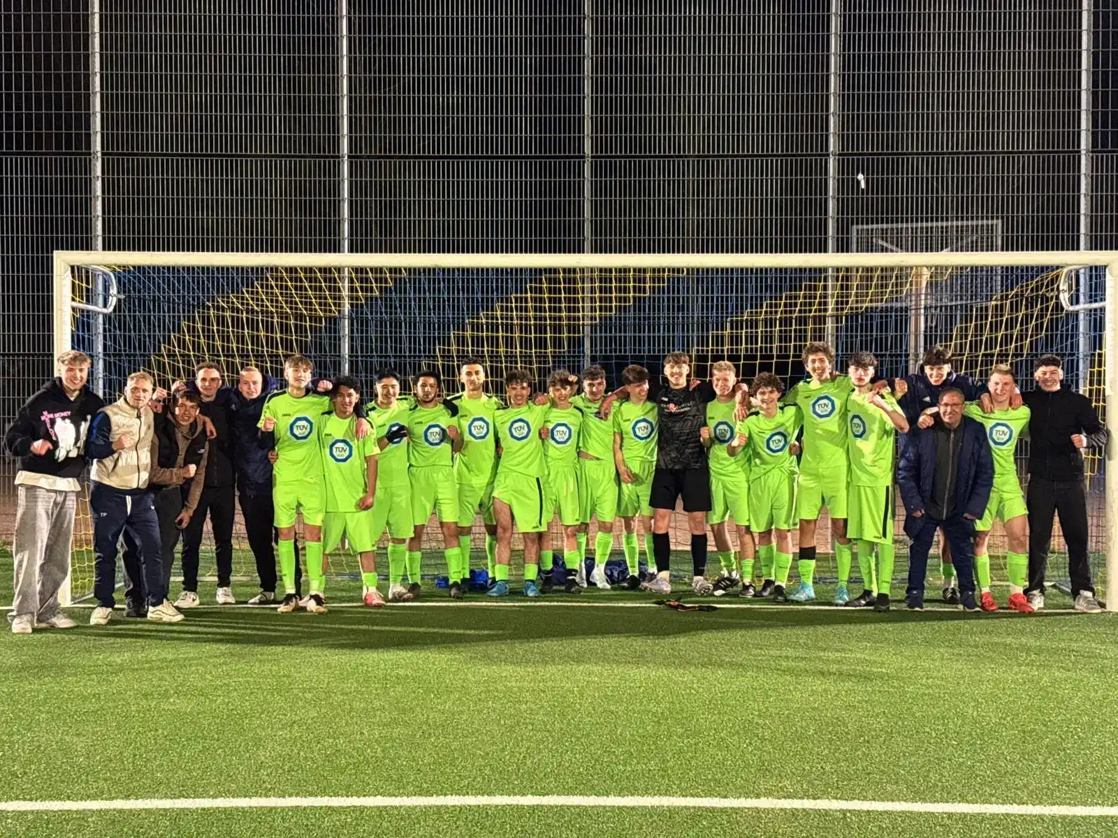 1. FC Altburg post