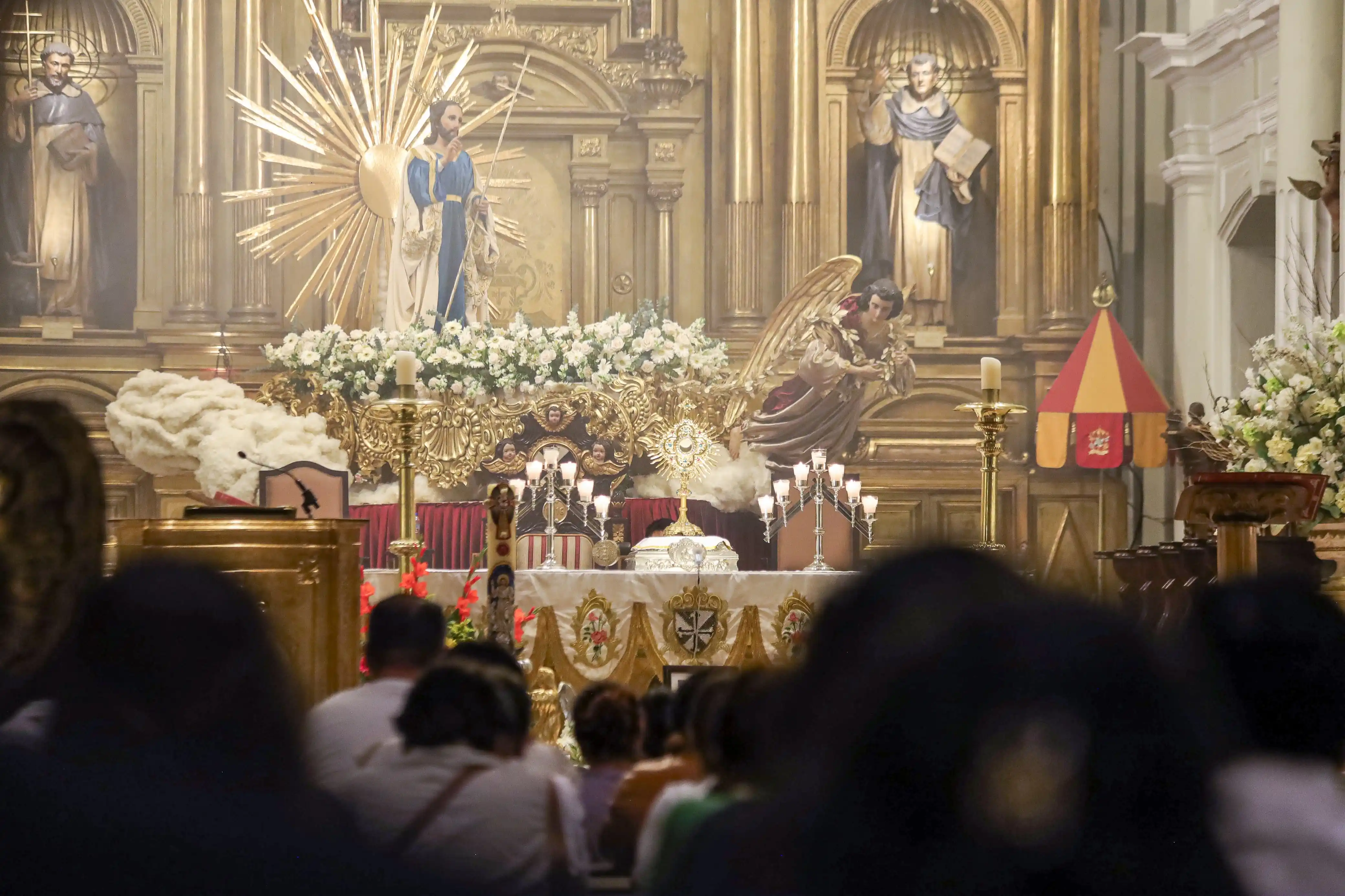 Image from Hermandad Del Señor Sepultado Cristo Del Amor OP Oficial: Hora Santa en nuestro Templo de Santo Domingo en este jueves de la Ase...