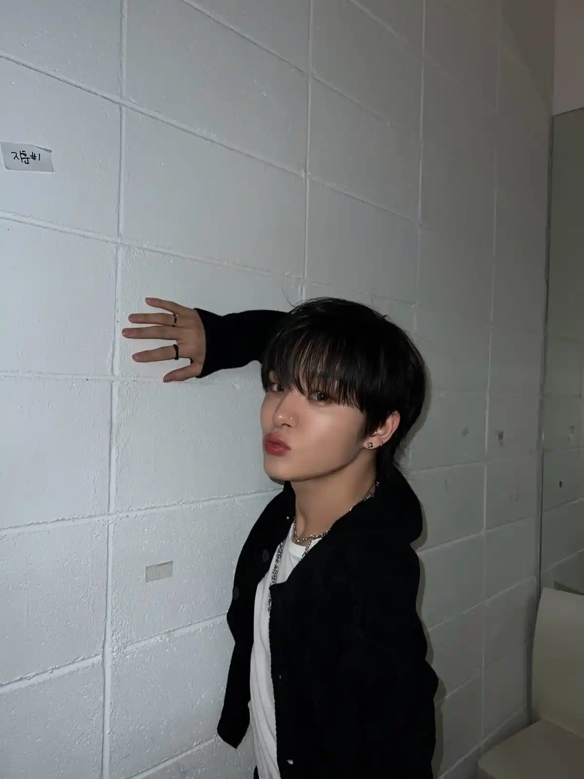 Image from ๐ผ๐ฝ๐๐๐ ๐๐๐๐๐๐&๐๐๐๐๐ ๐๐๐๐: Jihoon weverse membership update ๐ถ: Temukan Jihoon yang tersembunyi ...