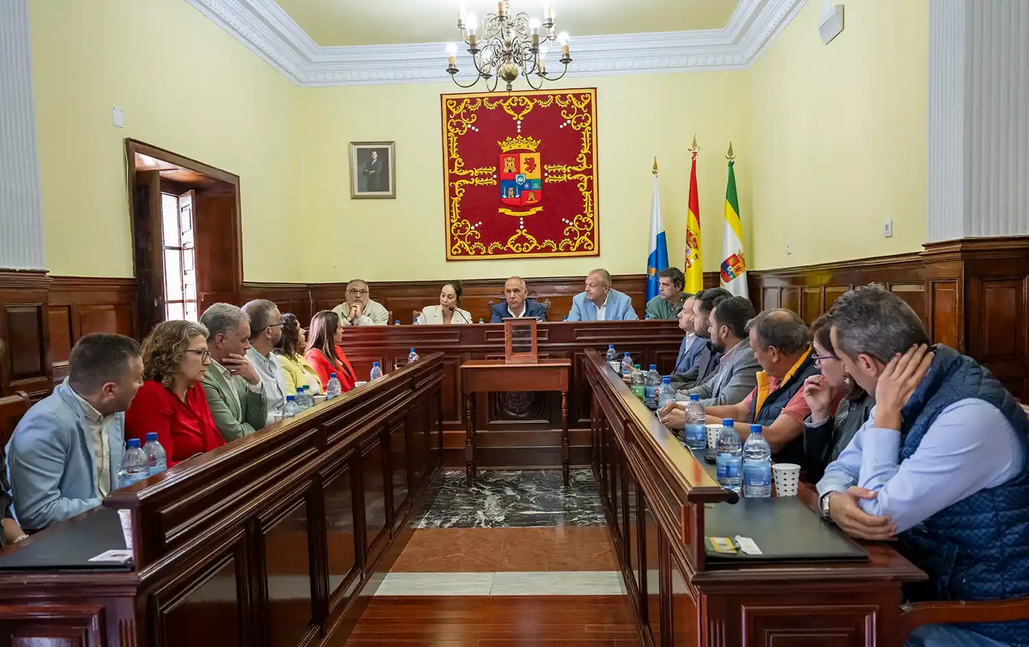 Image from VIVIR TEROR: ROMERÍA OFRENDA DEL PINO 2025 🐂 SORTEO DEL ORDEN DE LAS CARRETAS🐂🐂�...