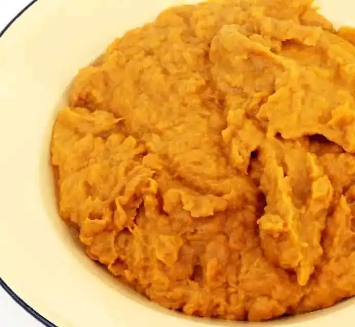 Image from Kubika nekurongedza mumba Chef SK🍴🚿🧹💅🇿🇼: Zimbabwean Recipe Nhopi isina ma spices Ingredients 2kg pumpkin, pee...