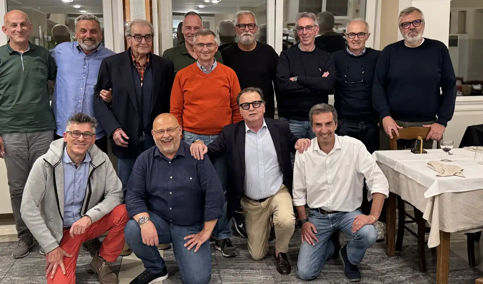 Image from FerraraToday: A 40 anni dal diploma, gli ex studenti della 5D di Geometri a cena ins...