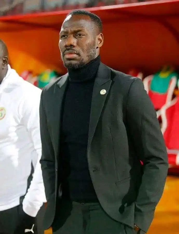 Image from TOP GHANA NEWS HEADLINES: 🇸🇳👏🏽🎖️He coached Senegal to win the 2022 African Nations Champion...