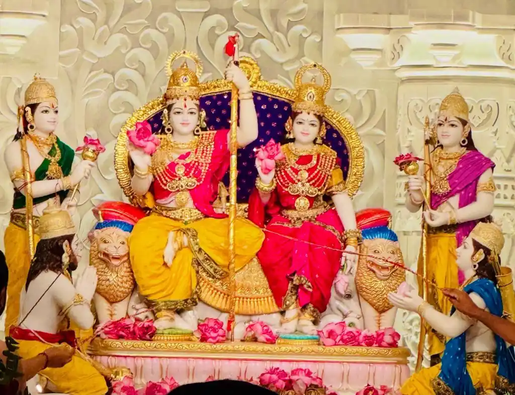 Image from Patel TV News: दक्षिणे लक्ष्मणो यस्य वामे च जनकात्मजा। पुरतो मारुतिर्यस्य तं वन्दे रघ...