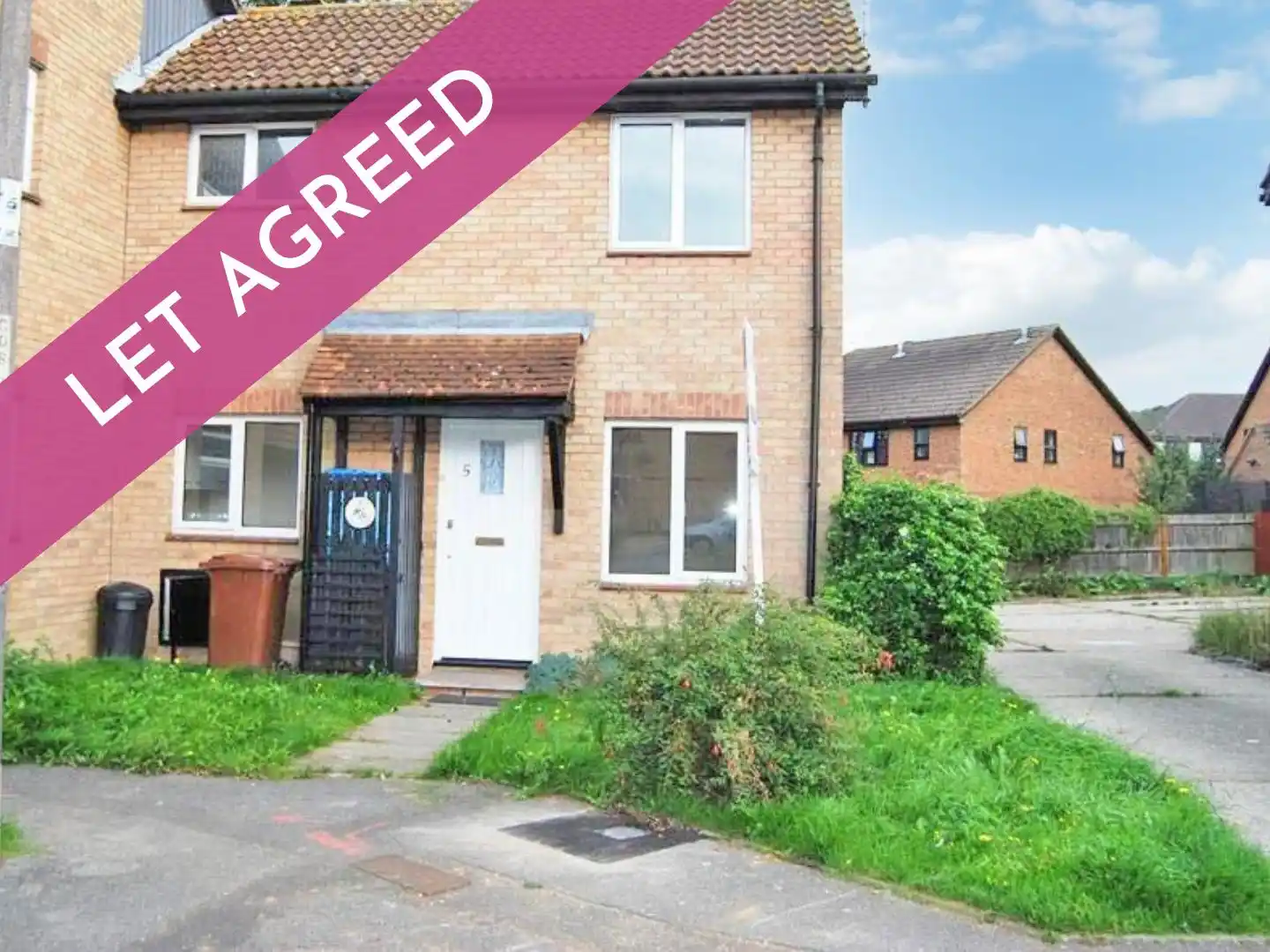 Image from Property to rent in Kent, UK: 🎉 LET AGREED! 📍 Compton Close – Chatham Another fantastic property ...