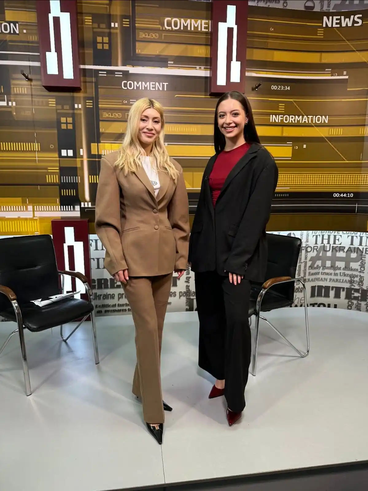Image from FM-TV: Nanava: "Моя мета була на "Голосі Румунії" розказати про війну". Віч-н...