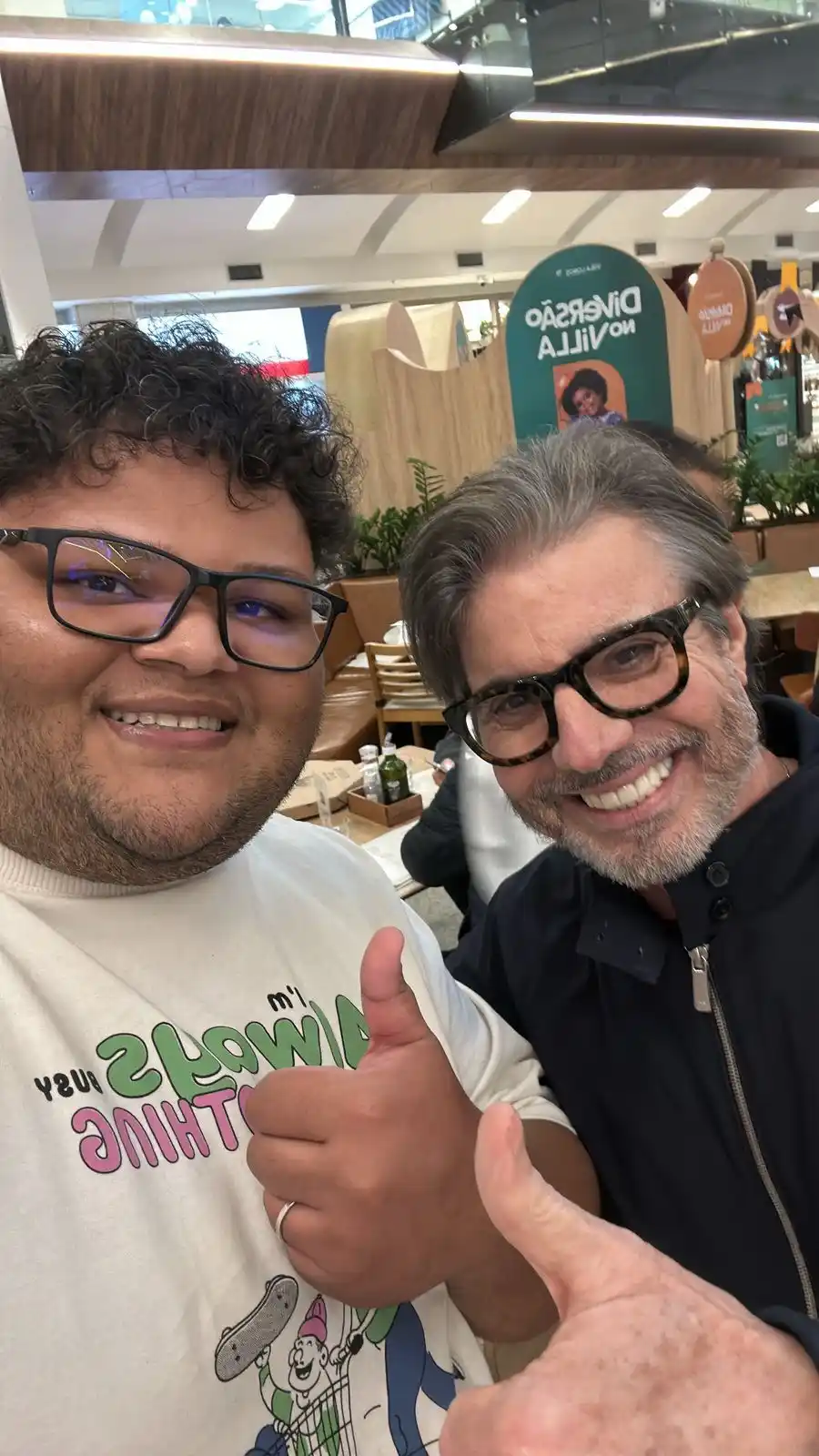 Image from South América Memes : ACABEI DE ENCONTRAR MEU ÍDOLO NO SHOPPING...