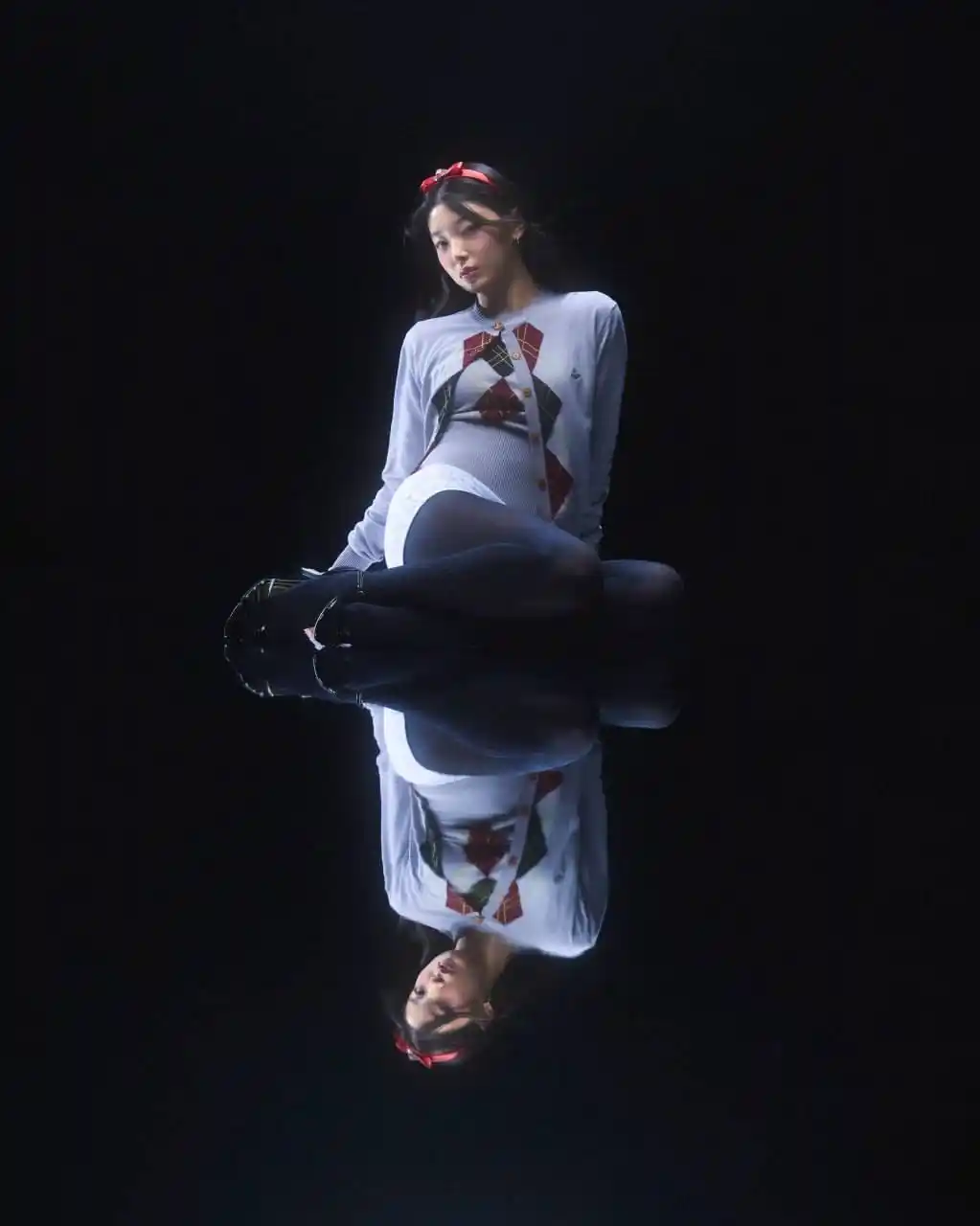 Image from BTS Earmy: INFORMACIÓN📄 Yoonchae, miembro de KATSEYE, mencionó a <a class="text...