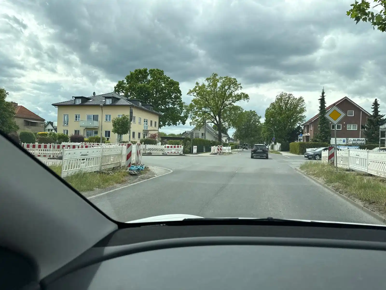 Image from Unser Havelland: *Falkensee: Straße der Einheit/Leipziger Straße: Kreuzungsumbau beginn...