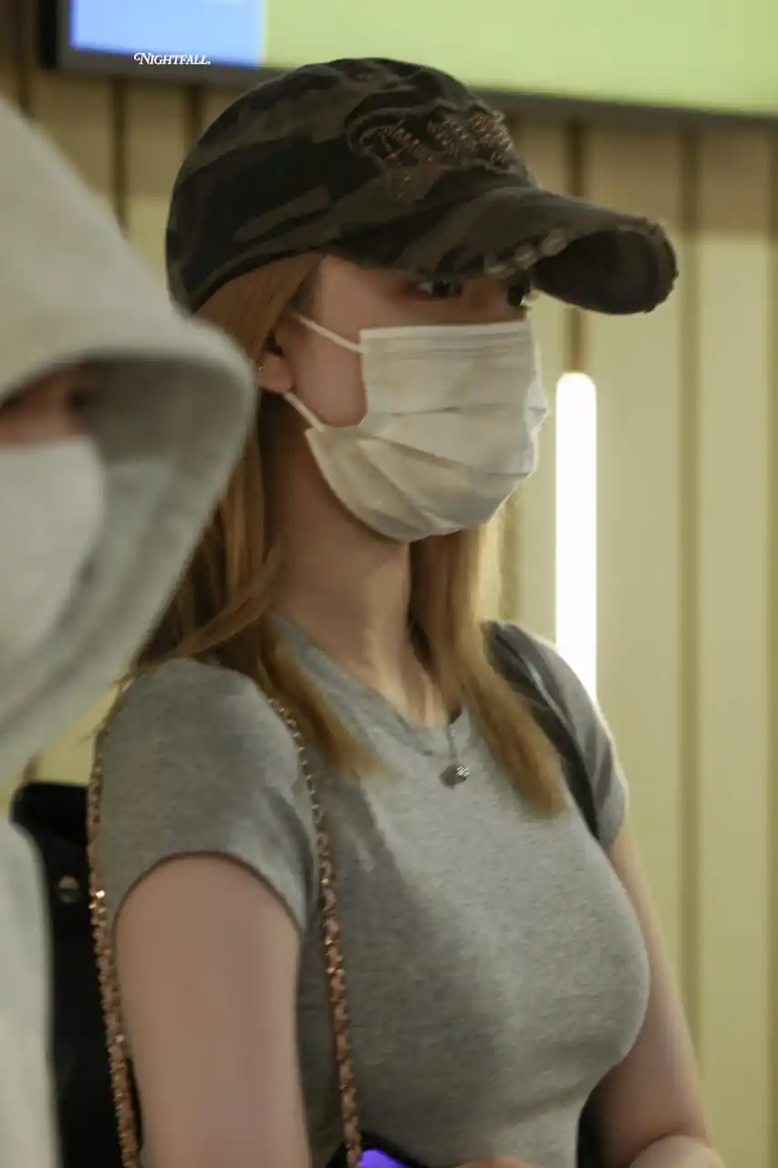 Image from BABYMONS7ER.PEDIA UPDATE ᱬ: PHARITA at CGK 🇮🇩...