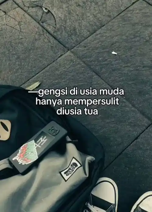 Image from Playlist` Laguku 𖦤 🎵: Sifat gengsi muncul karena? 🚷 pengaruh lingkungan 🔞pertemanan yang s...