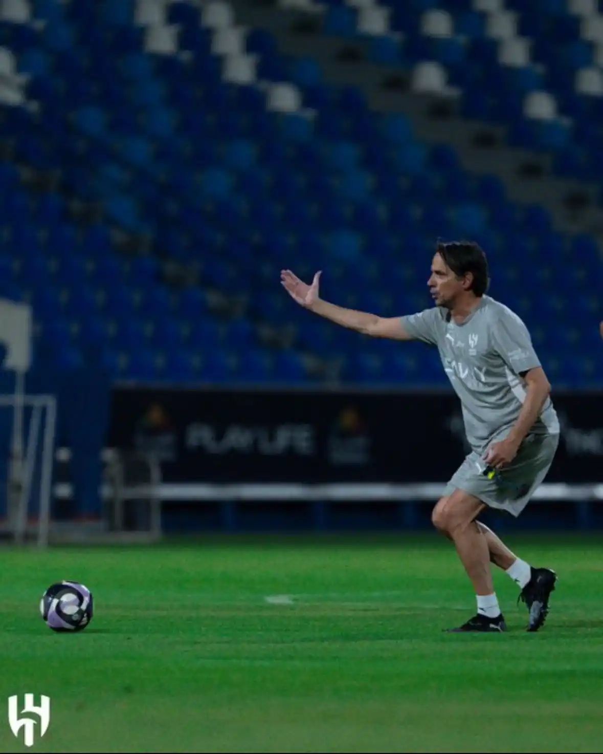 Image from 💙 عشاق نادي الهلال السعودي 💙: 🚨 عــاجــل - @A_Abaoud 🚨 السيّد 'سيموني إنزاغي' قريب جدًا من ل...